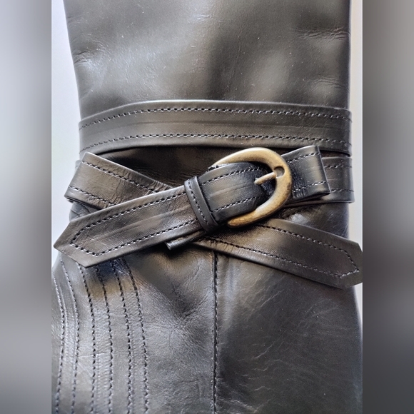 Brand New knee high black leather Charles David boots - Picture 14 of 14